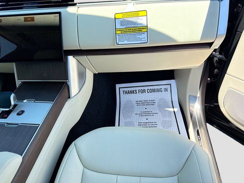 New 2026 Land Rover Range Rover SE AWD/4WD image 18
