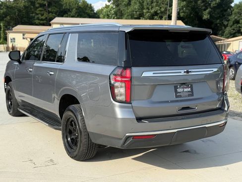 Used 2021 Chevrolet Suburban LS AWD/4WD image 8