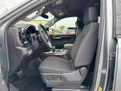 New 2026 GMC Sierra 1500 Elevation w/ Preferred Package image 17