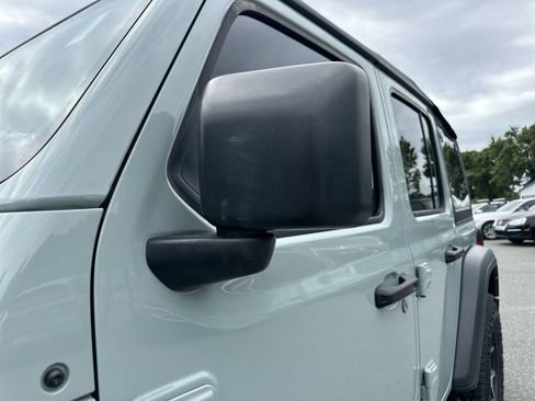 Used 2023 Jeep Wrangler Unlimited Sport AWD/4WD image 10