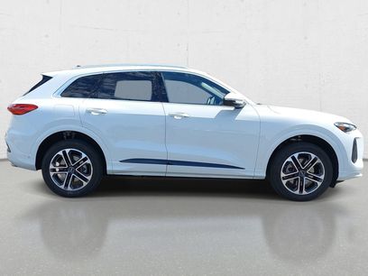Used 2025 Audi Q5 Premium w/ Convenience Package