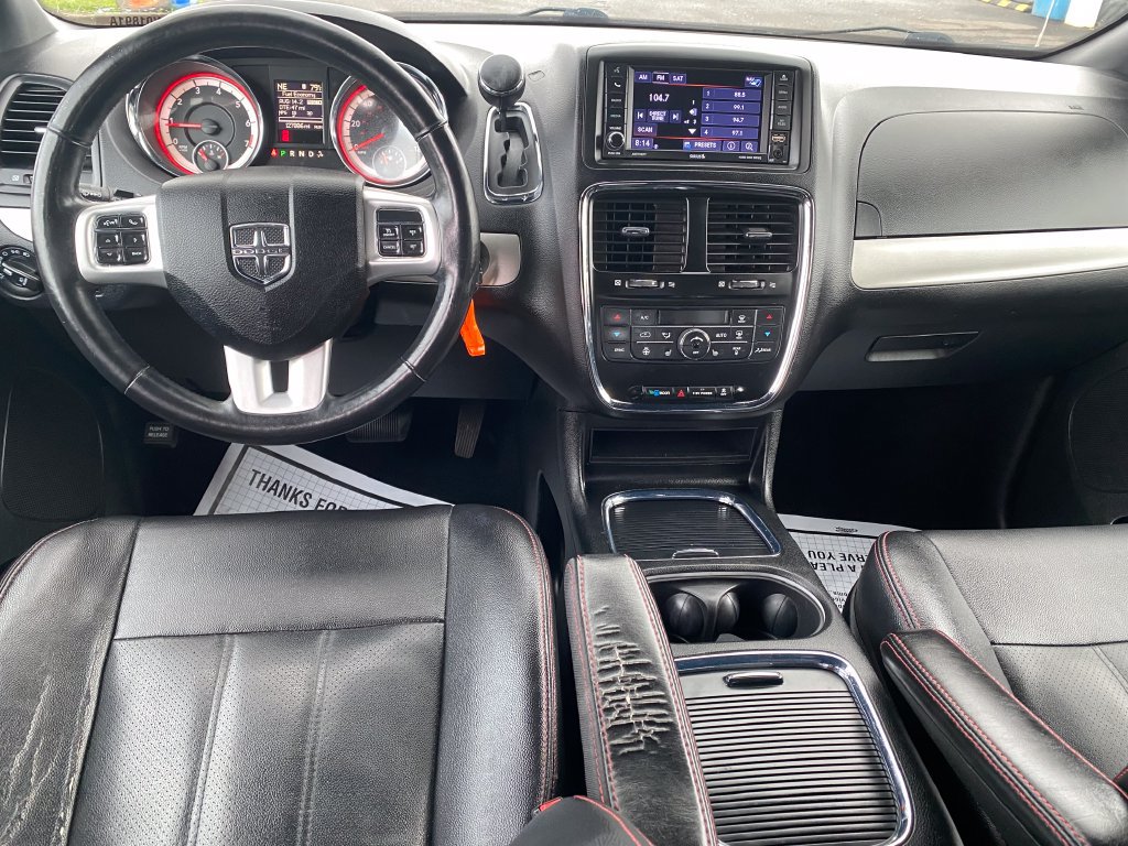 Used 2019 Dodge Grand Caravan GT FWD image 12