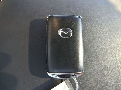 Certified 2023 MAZDA MAZDA3 s image 28