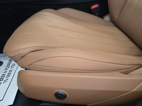 New 2026 Mercedes-Benz E 350 4MATIC Sedan image 30