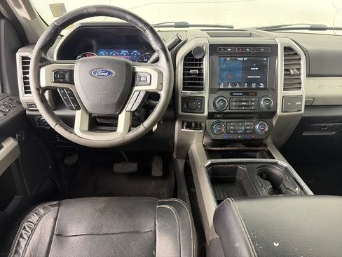 Used 2018 Ford F250 Lariat w/ Lariat Value Package AWD/4WD image 14