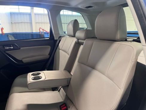 Used 2017 Subaru Forester 2.5i Limited w/ Popular Package #2 image 17