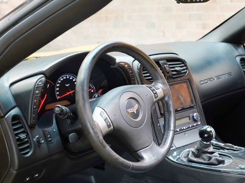 Used 2010 Chevrolet Corvette Grand Sport w/ Preferred Equipment Group RWD image 50