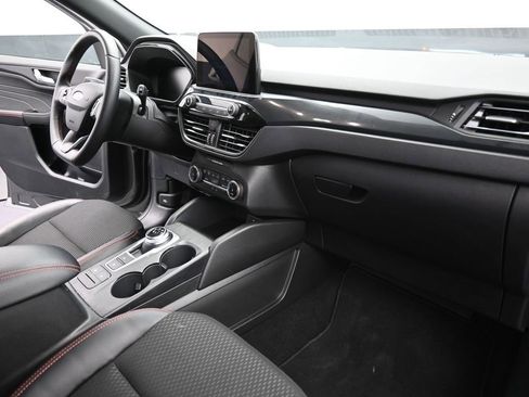 Certified 2025 Ford Escape ST-Line image 16