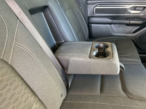 Used 2025 RAM 1500 Big Horn AWD/4WD image 31