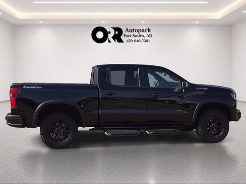 Used 2024 Chevrolet Silverado 1500 ZR2 w/ ZR2 Bison Edition AWD/4WD image 6