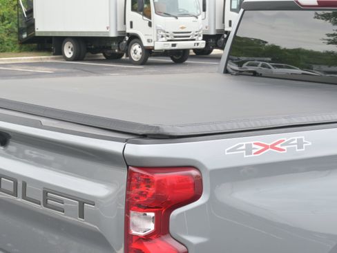 Used 2024 Chevrolet Silverado 1500 Custom AWD/4WD image 29