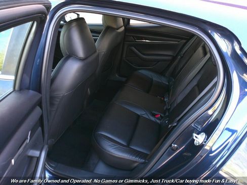 Used 2021 MAZDA MAZDA3 s image 19