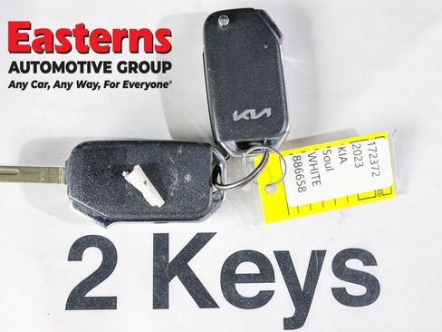 Used 2023 Kia Soul LX w/ Option Group 015 FWD image 25