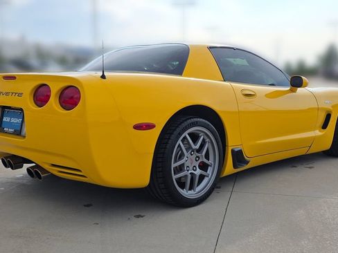 Used 2003 Chevrolet Corvette Z06 w/ Memory Package, 3 Drivers RWD image 5