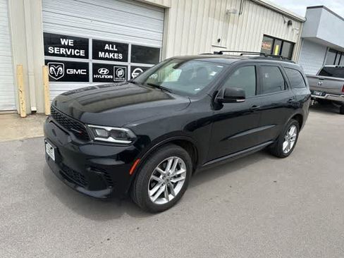 Used 2024 Dodge Durango GT AWD/4WD image 16