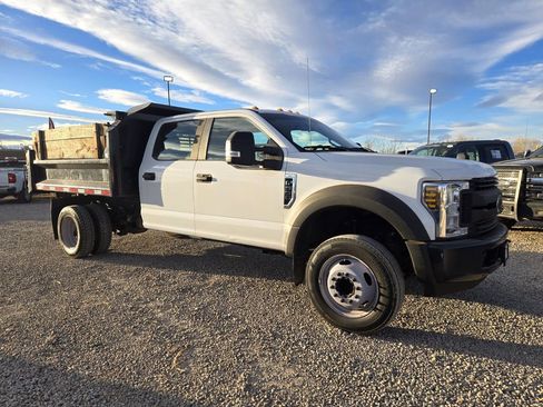 Used 2018 Ford F550 2WD Crew Cab Super Duty w/ Power Equipment Group image 3