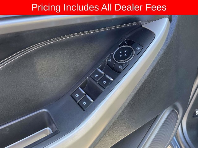 Used 2023 Ford Explorer Limited w/ Equipment Group 301A AWD/4WD image 19