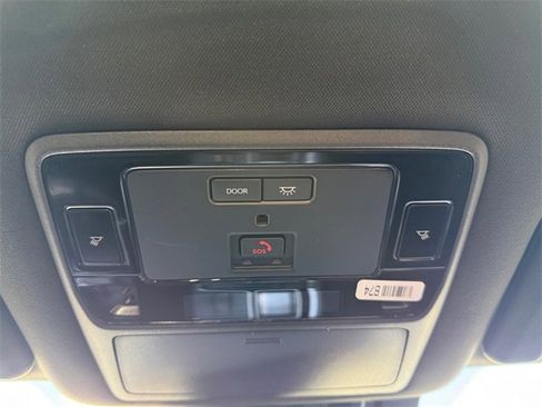 Used 2026 Lexus TX 500h AWD w/ Technology Package image 34