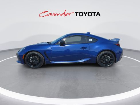 Used 2025 Toyota GR86 Premium image 5