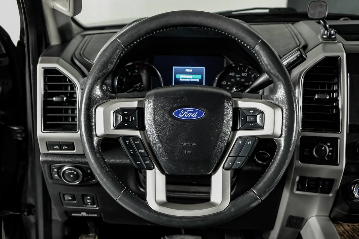 Used 2019 Ford F250 Lariat w/ Lariat Ultimate Package AWD/4WD image 16