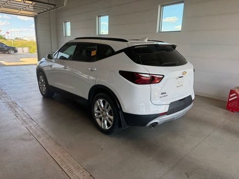 Used 2019 Chevrolet Blazer LT w/ Sun and Wheels Package FWD image 4