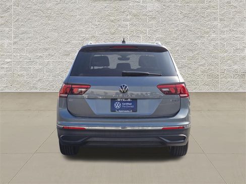 Certified 2023 Volkswagen Tiguan SE AWD/4WD image 6