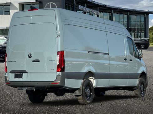 New 2026 Mercedes-Benz Sprinter 2500 image 4
