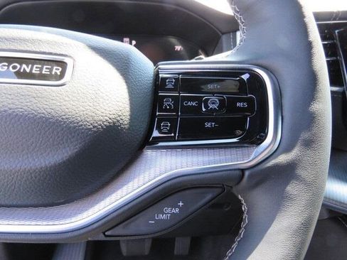 New 2023 Jeep Grand Wagoneer 4WD w/ Convenience Group III image 36