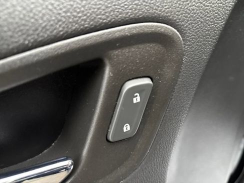 Used 2022 Chevrolet Colorado Z71 image 15