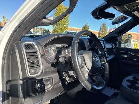 Used 2024 RAM 2500 Big Horn image 10