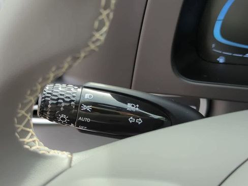 New 2026 Hyundai Elantra SEL Sport FWD image 28