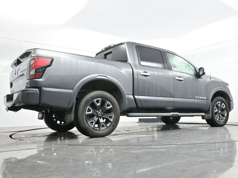 Used 2021 Nissan Titan Platinum Reserve w/ Moonroof Package image 57