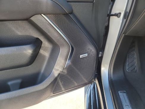 Used 2024 Chevrolet Suburban Premier RWD image 23