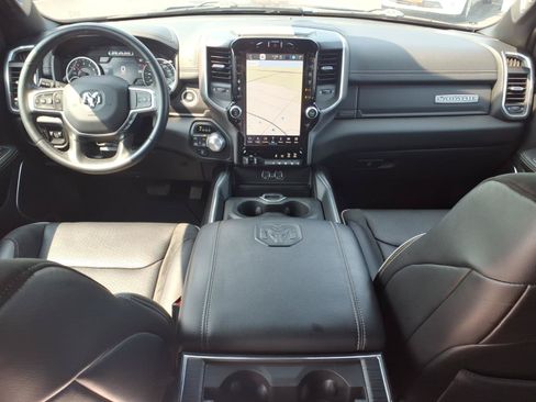 Used 2023 RAM 1500 Laramie AWD/4WD image 12