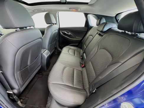 Used 2019 Hyundai Elantra GT w/ Style Package 02 FWD image 23