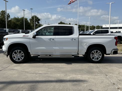 Used 2022 Chevrolet Silverado 1500 LTZ AWD/4WD image 8