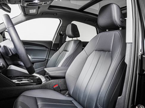 Certified 2026 Audi Q5 Premium AWD/4WD image 12