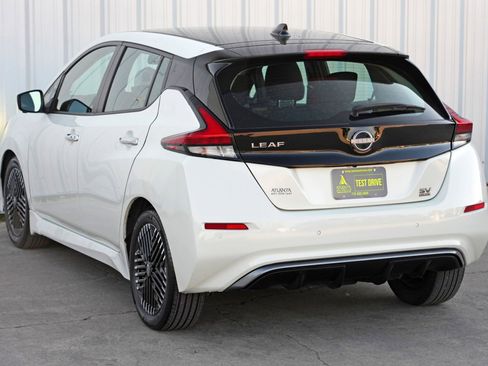 Used 2024 Nissan Leaf SV Plus image 43
