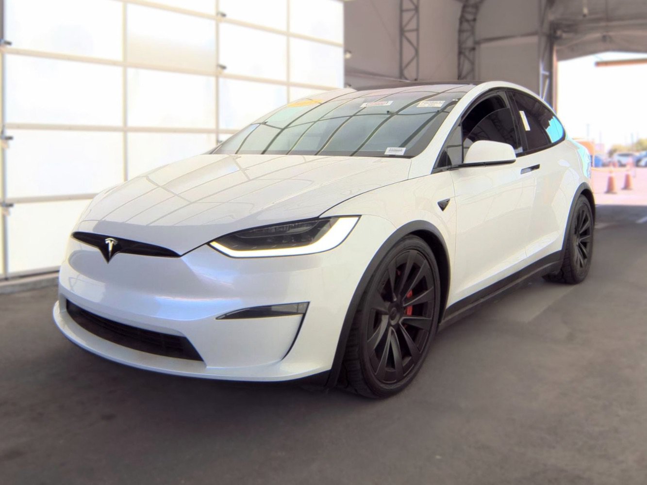 Used 2023 Tesla Model X AWD/4WD image 1