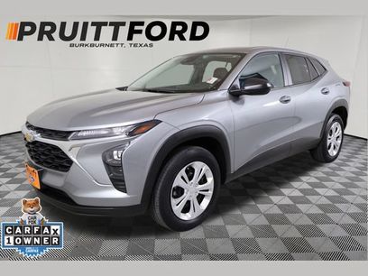 Used 2025 Chevrolet Trax LS