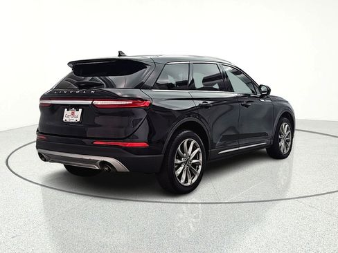 Used 2022 Lincoln Corsair AWD w/ Premium Package image 7