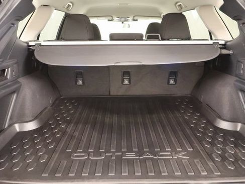 Certified 2025 Subaru Outback Premium AWD/4WD image 27