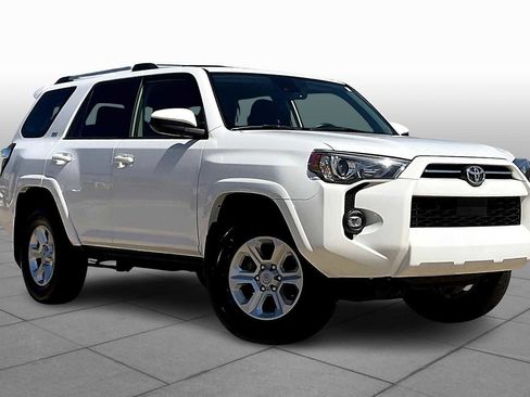 Used 2024 Toyota 4Runner SR5 image 2
