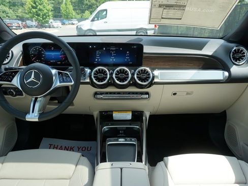 Certified 2025 Mercedes-Benz GLB 250 image 51