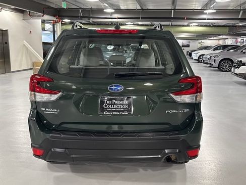 Used 2023 Subaru Forester AWD/4WD image 3