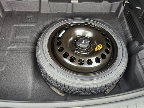 New 2024 Chevrolet TrailBlazer LT w/ Convenience Package image 11