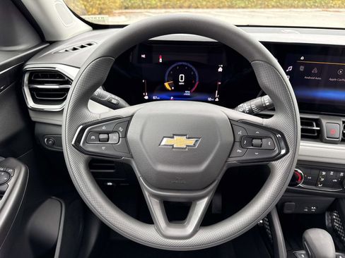 New 2026 Chevrolet TrailBlazer LS image 14