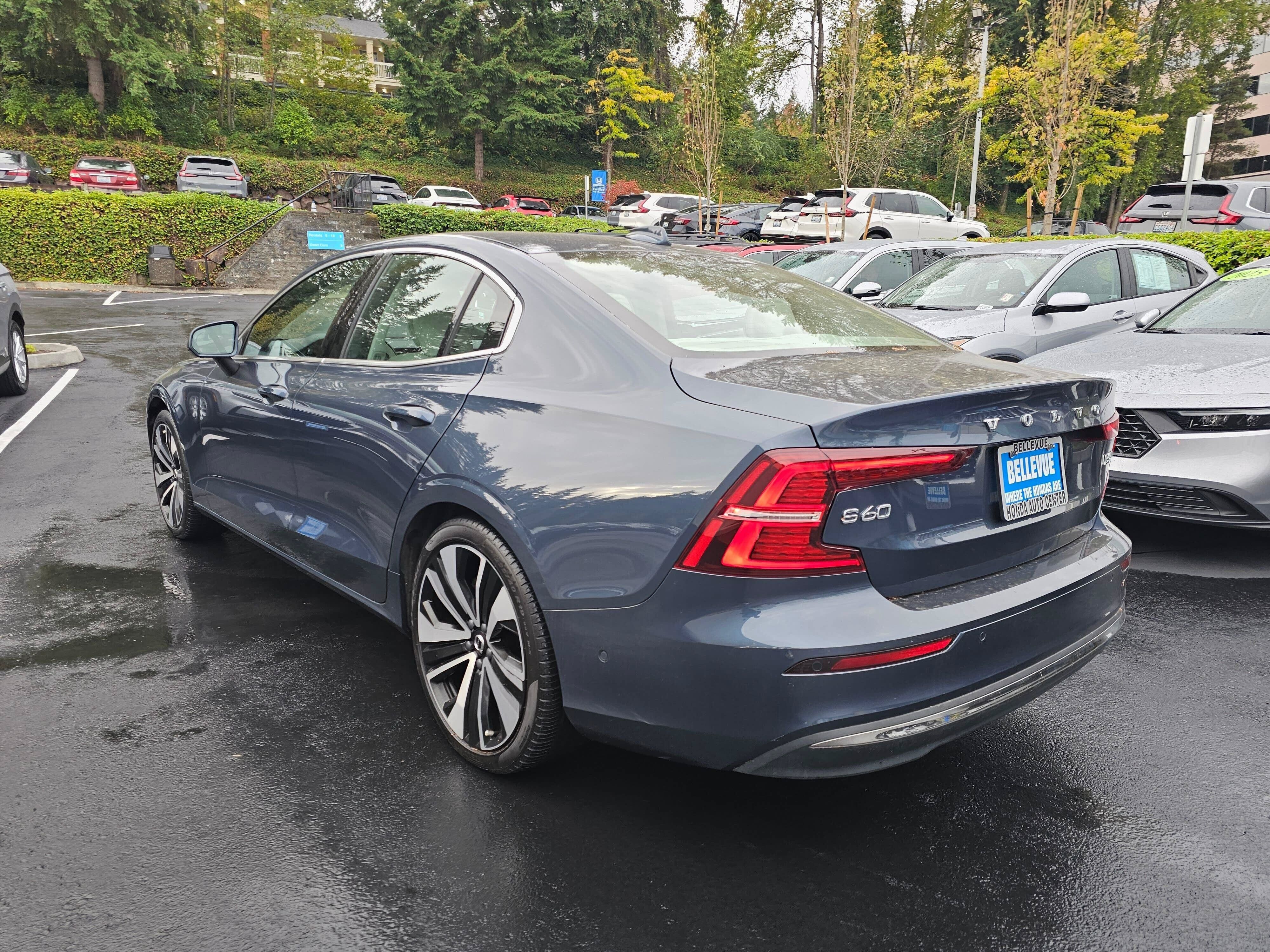 Used 2023 Volvo S60 B5 Ultimate w/ Climate Package AWD/4WD image 5