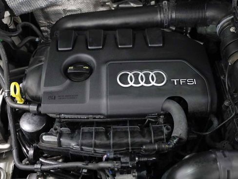 Used 2018 Audi Q3 2.0T Premium Plus w/ Premium Plus Package image 40