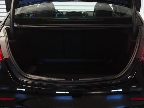 Used 2023 Mercedes-Benz C 300 4MATIC Sedan image 30